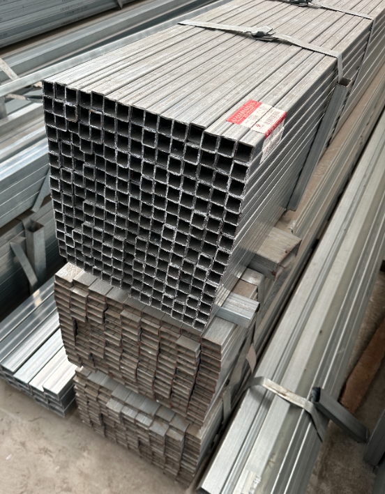 秀山现货供应30*50*2镀锌方管50*80*3.0 20*20*1.5 20*40*2.0规格齐全